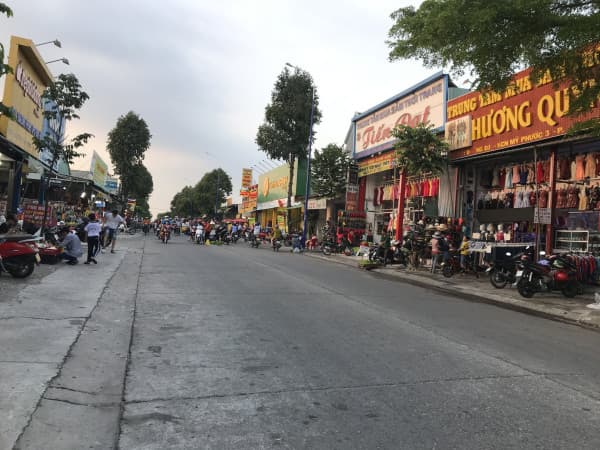 CHÍNH CHỦ KẸT TIỀN SANG GẤP LÔ GÓC 600M2 MT CHỢ 16 PHÒNG TRỌ SÁT KCN NHẬT HÀN